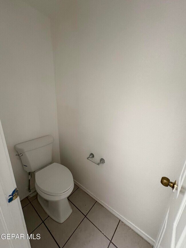 Building Photo - 12625 Tierra Tigre Ave