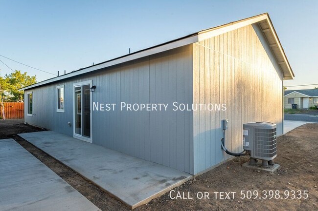 Building Photo - Newer 3 Bedroom Home for Rent!