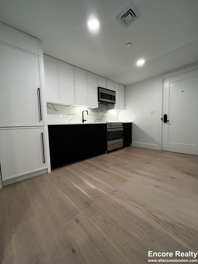 Building Photo - 54 Leo M Birmingham Pky