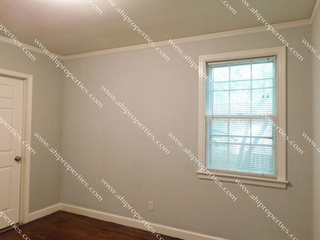 Building Photo - 3564 N Georgetown Dr