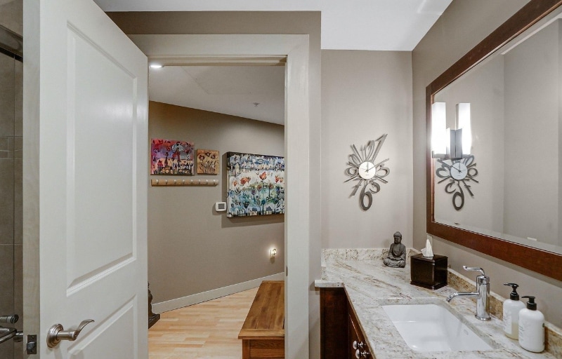 Building Photo - 136 SW Washington Ave