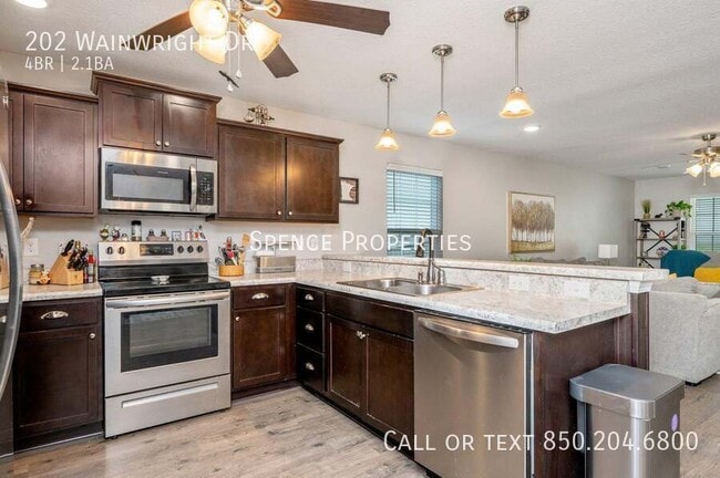 Building Photo - 202 Wainwright Dr