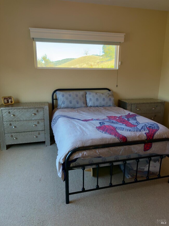 Building Photo - 5240 Hoyal Dr