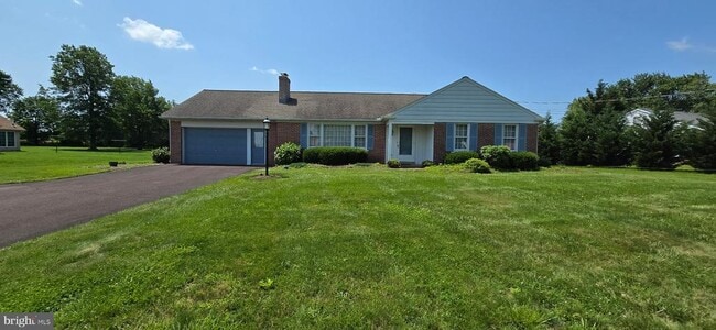 Primary Photo - 604 Morwood Rd