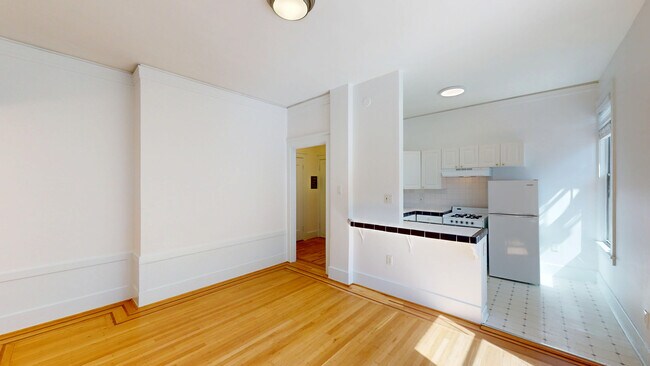 Building Photo - 1408 California St