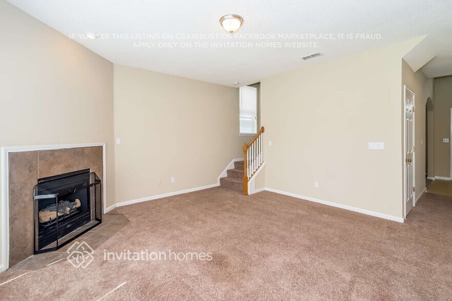 Building Photo - 9134 Prosperity Lake Dr