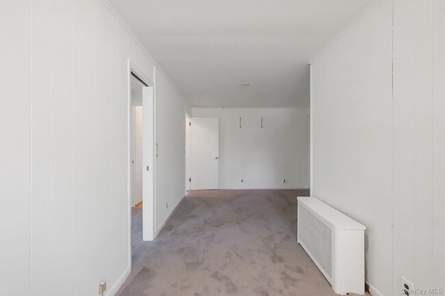 Building Photo - 15 Community Rd