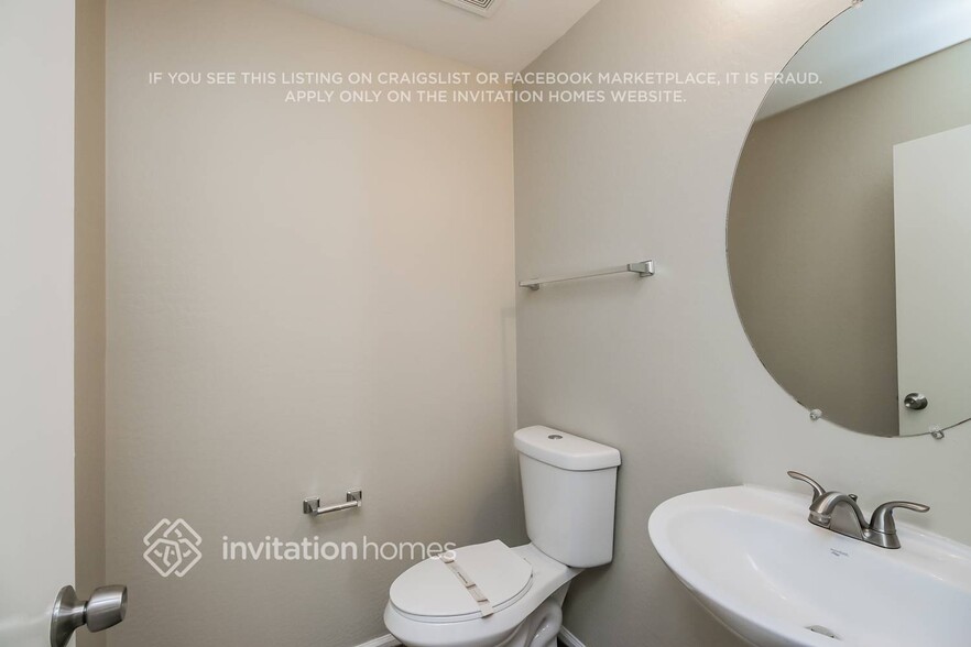 Building Photo - 1788 E Jeanne Ln