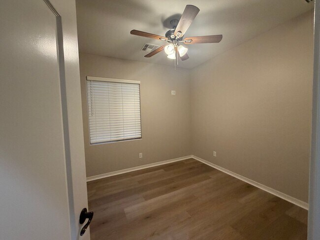 Building Photo - 2486 E Dulcinea Trail