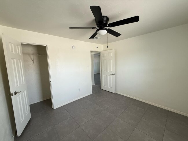 Building Photo - 3917 S Liberty Ave