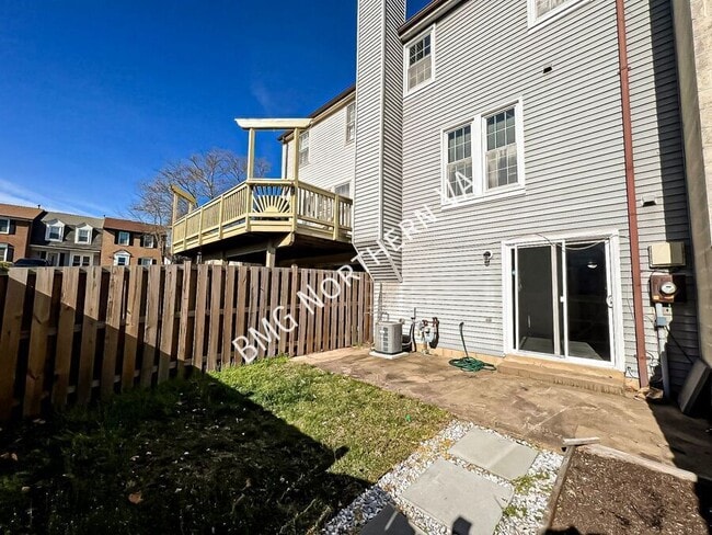 Building Photo - 14416 Black Horse Ct