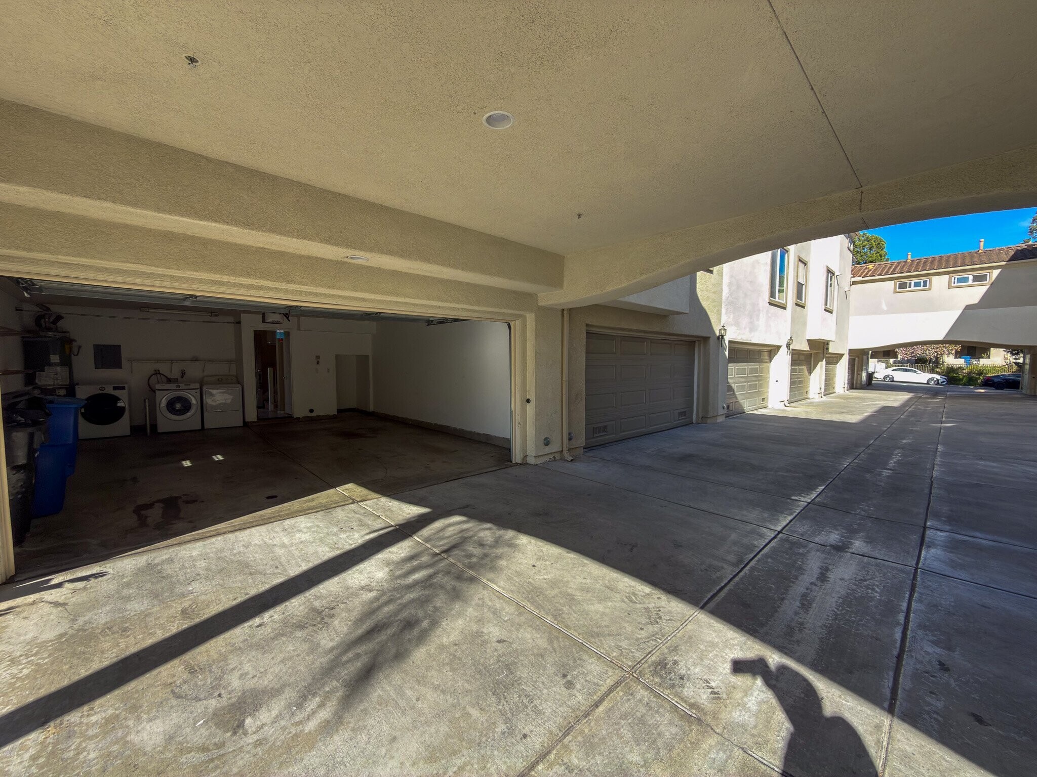 Building Photo - 1280 Haglar Wy