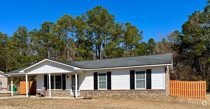 Building Photo - 3 bedroom 1 bath home in Pooler