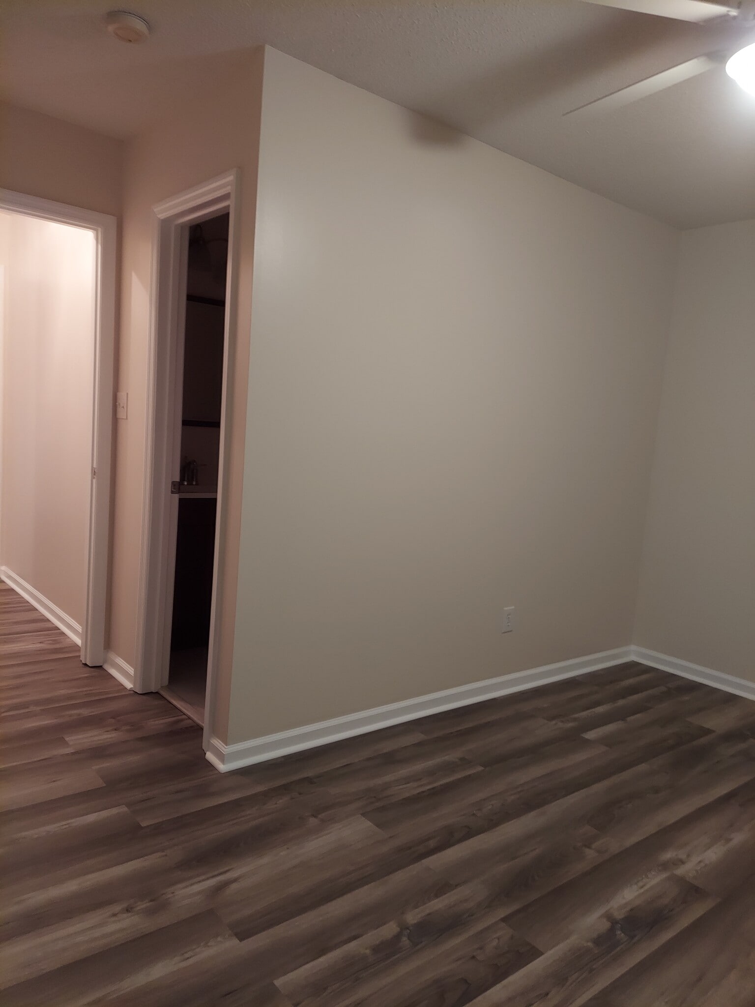 Bedroom 1 - 211 Pinegrove Ct