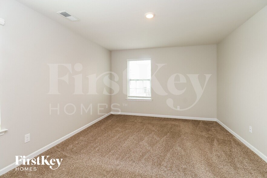 Building Photo - 3068 Green Apple Dr