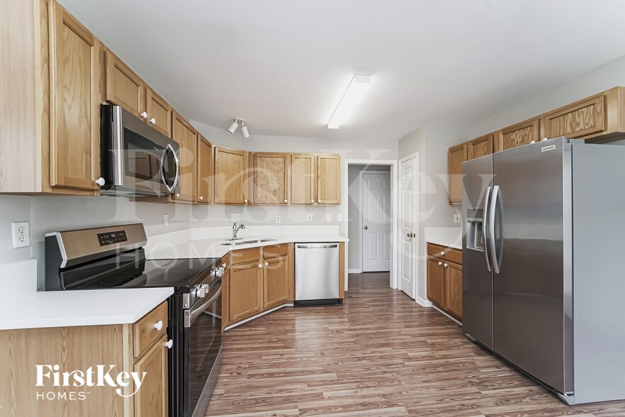 Building Photo - 104 Arbor Ridge Rd