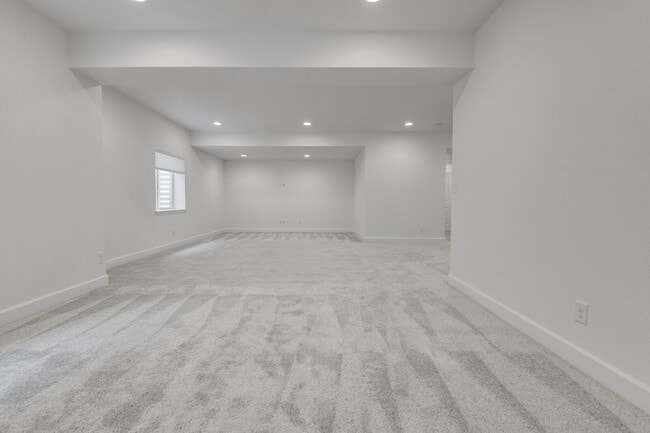 Building Photo - $4,850 - Spacious 5-Bed, 3.5 bath Home wit...