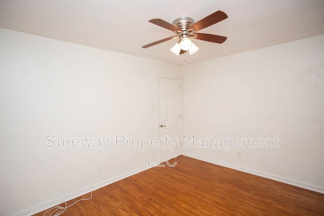 Building Photo - 104 Buckner Ave