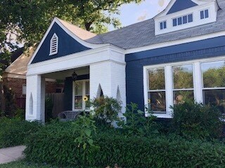 Primary Photo - 502 Sayles Blvd