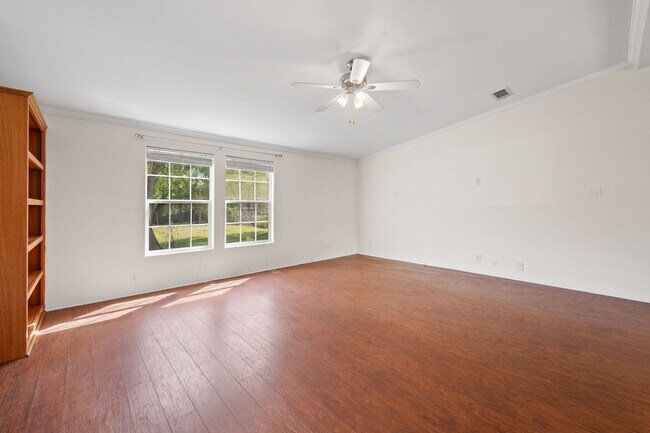 Building Photo - 2906 Shannon Ct