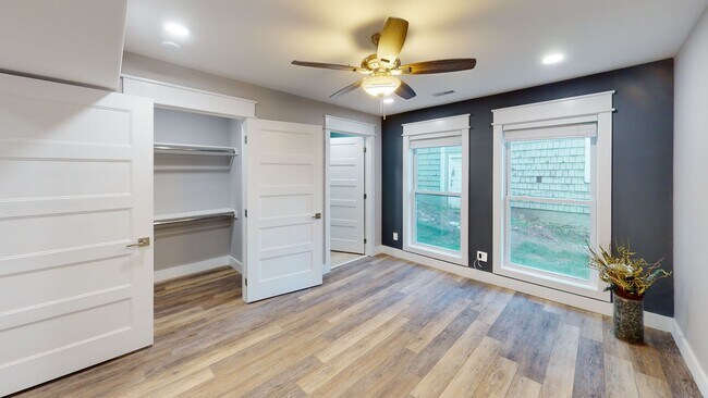 Building Photo - 1319 Forest Ave