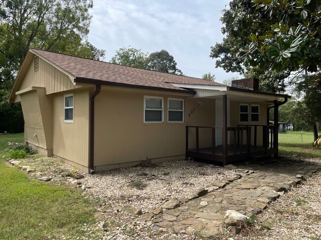 Primary Photo - 2 bdrm singlewide with additions