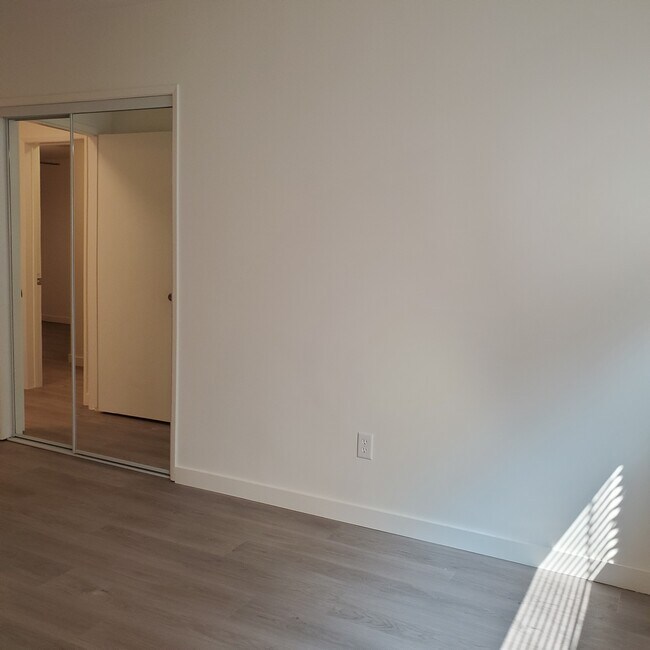 Building Photo - 2005 Ivar Ave