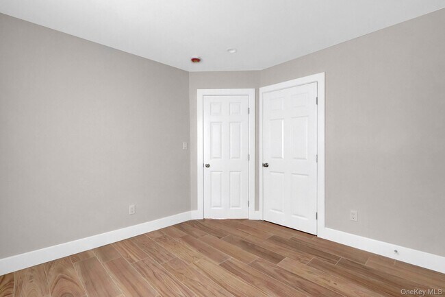 Building Photo - 295 Bergen Ave
