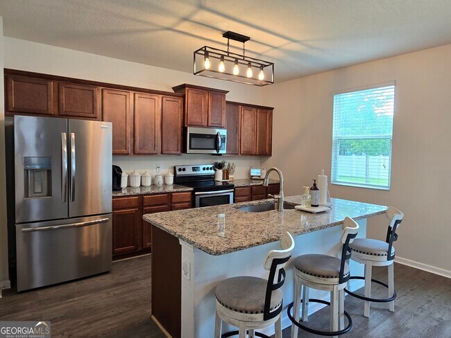 Building Photo - 101 Cedar Breeze Dr