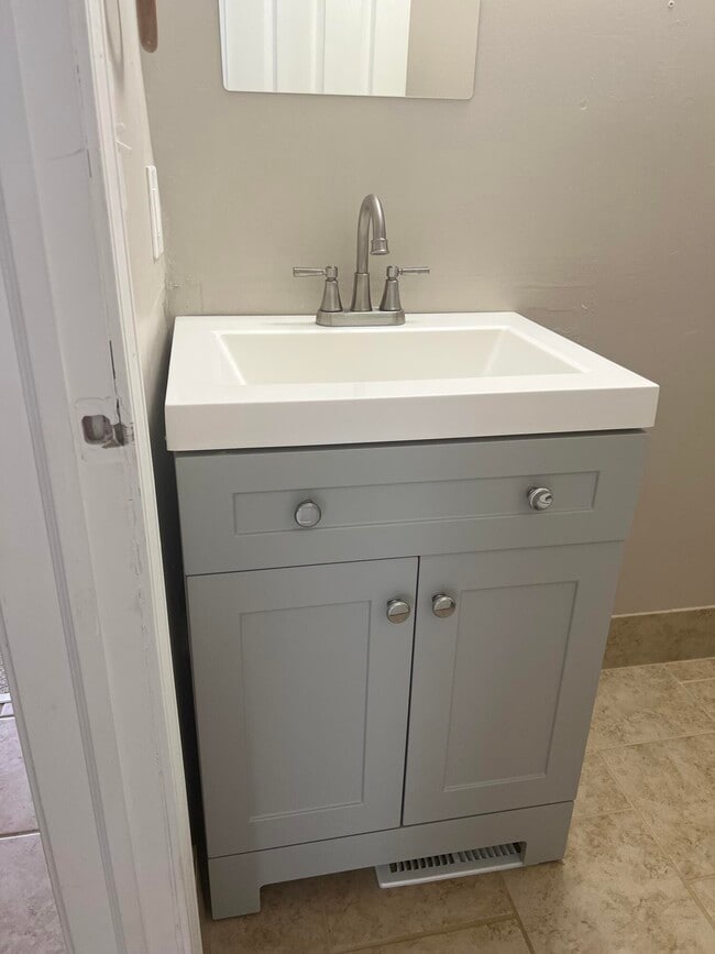 Building Photo - 1438 Rand Rd