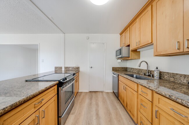 Building Photo - 98-533-504 Kamahao Pl