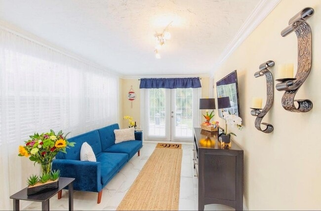 Building Photo - 279 Hach Ln