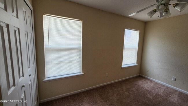 Building Photo - 1823 Lago Del Sur Drive