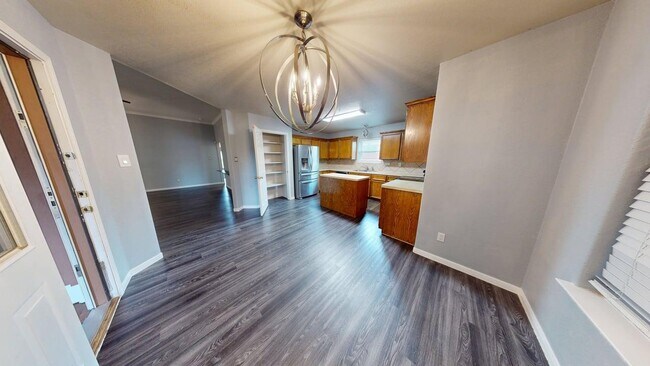 Building Photo - 106 Cedar Ridge Dr