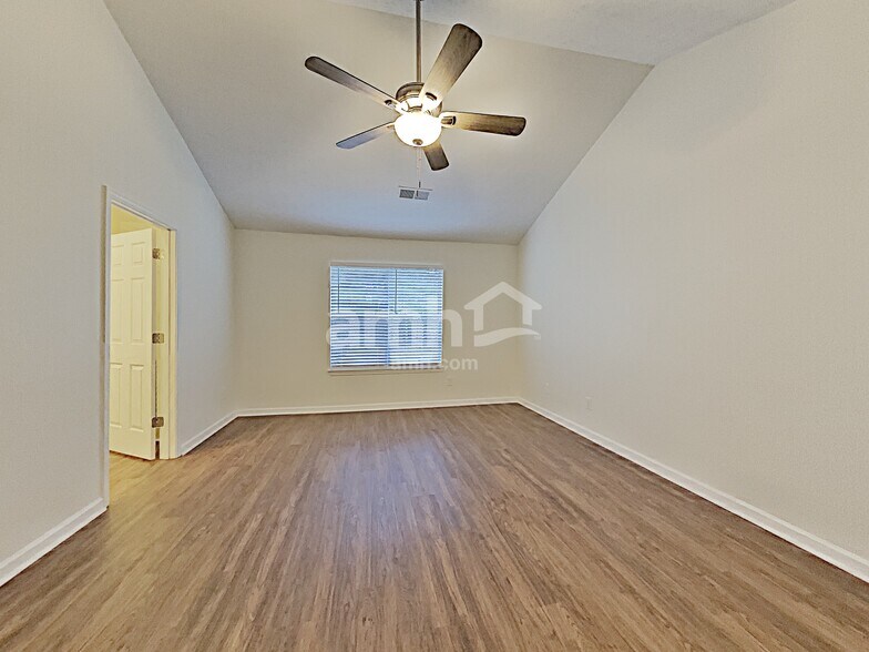 Building Photo - 2462 Heatherton Ct