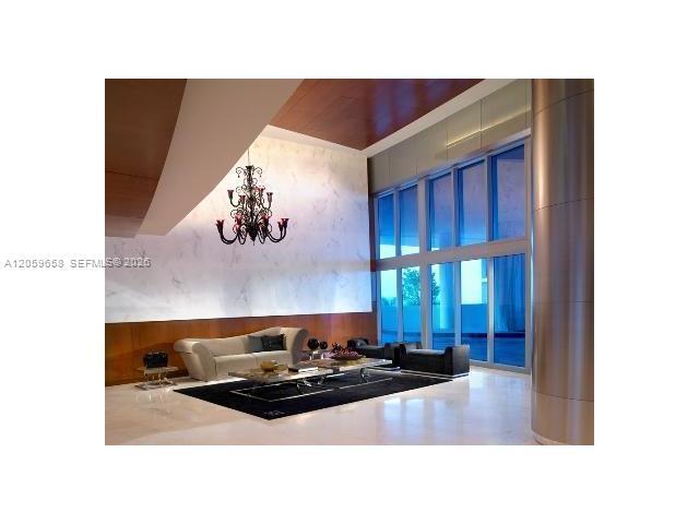 Building Photo - 17121 Collins Ave