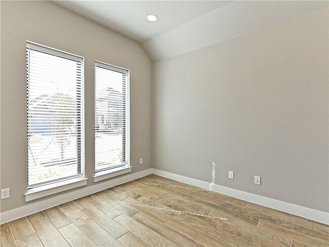 Building Photo - 2621 Franciscana Way