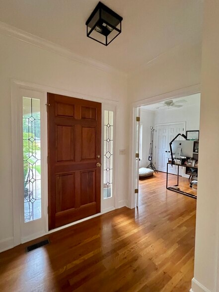 Building Photo - 7064 Brigade Ct