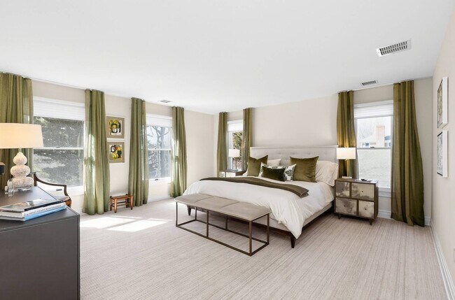 Building Photo - 97 Coopers Farm Rd