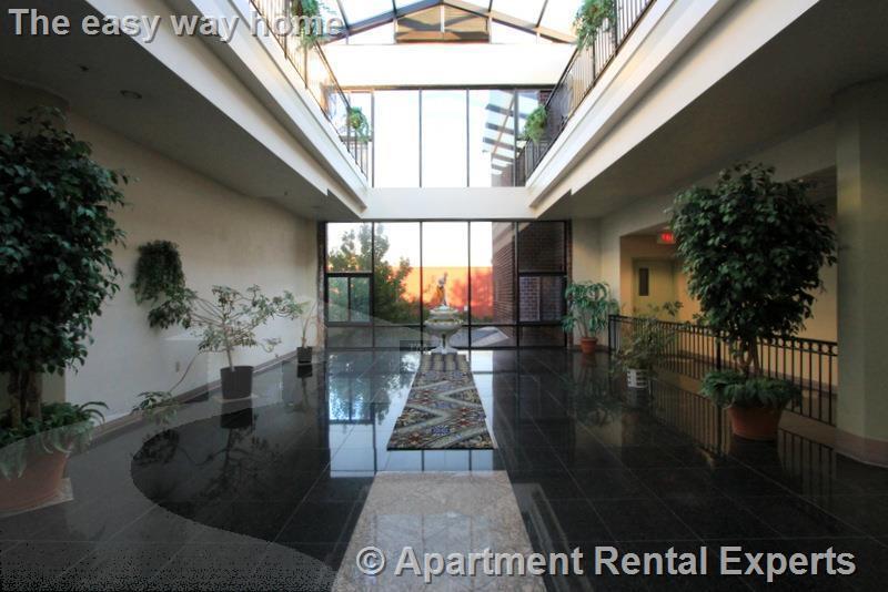 Building Photo - 373 Highland Ave