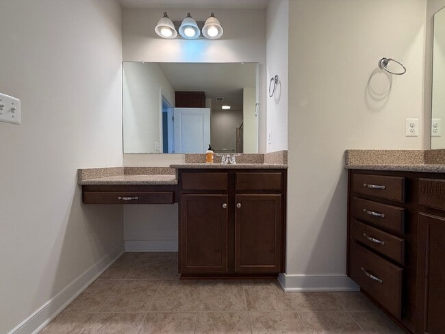 Building Photo - 2287 Whittington Dr