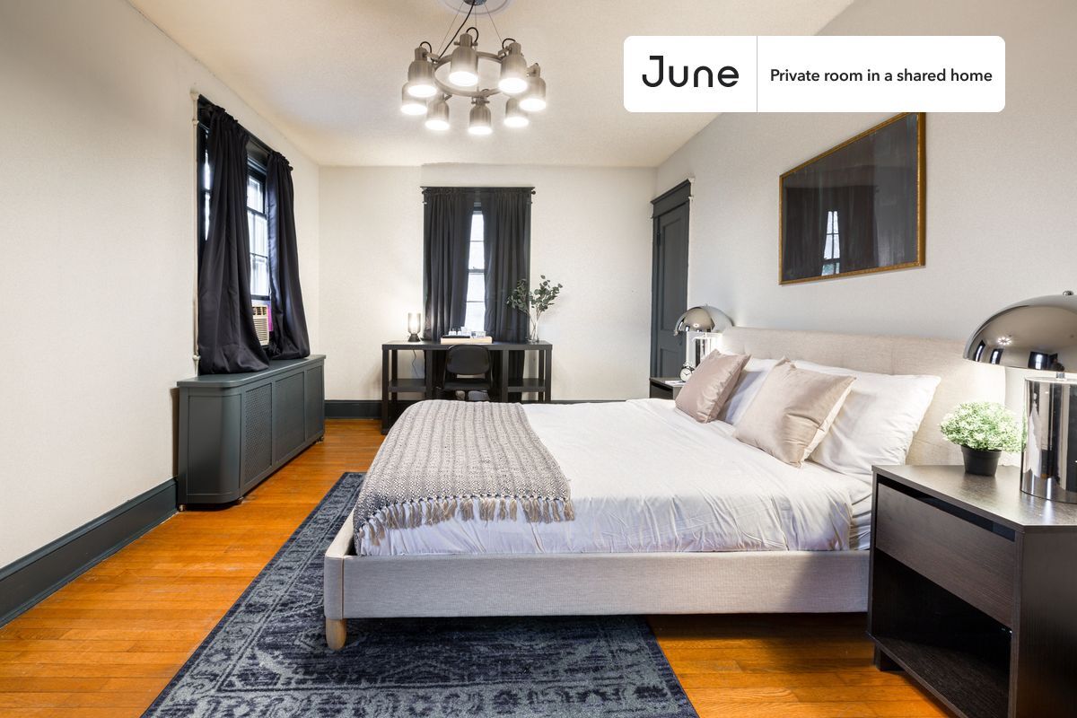 Building Photo - Room in Shared 5 bed/2 bath home in Cleveland Park