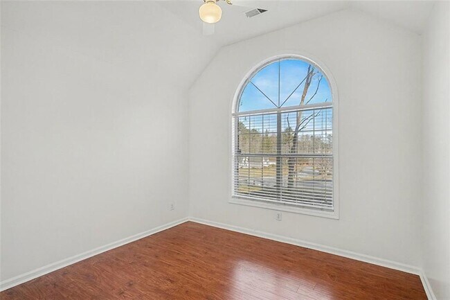 Building Photo - 65 Fairwinds Dr