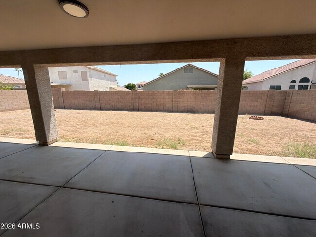 Building Photo - 13223 W Desert Rock Dr