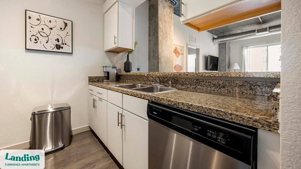 Building Photo - 1451 24th St