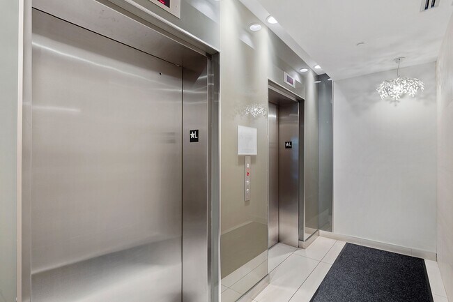 Building Photo - 163 Washington Ave