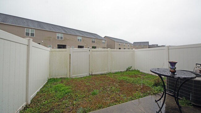 Building Photo - 219 Caldwell Loop