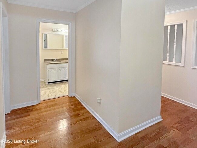 Building Photo - 9804 Spring Pointe Ct