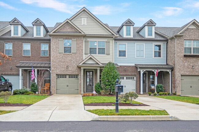 Building Photo - 2576 Wellesley Square Dr