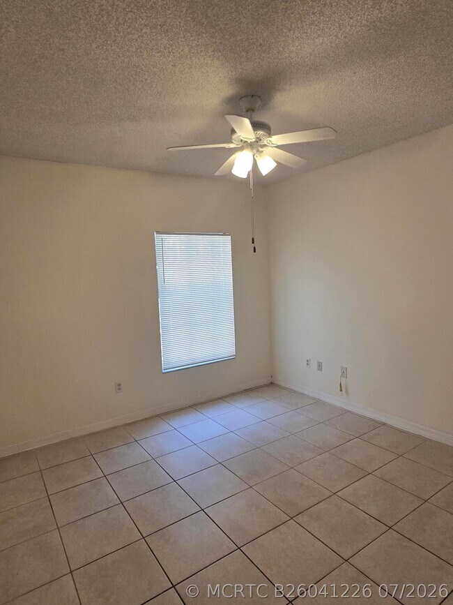 Building Photo - 10306 Fox Trail Rd S